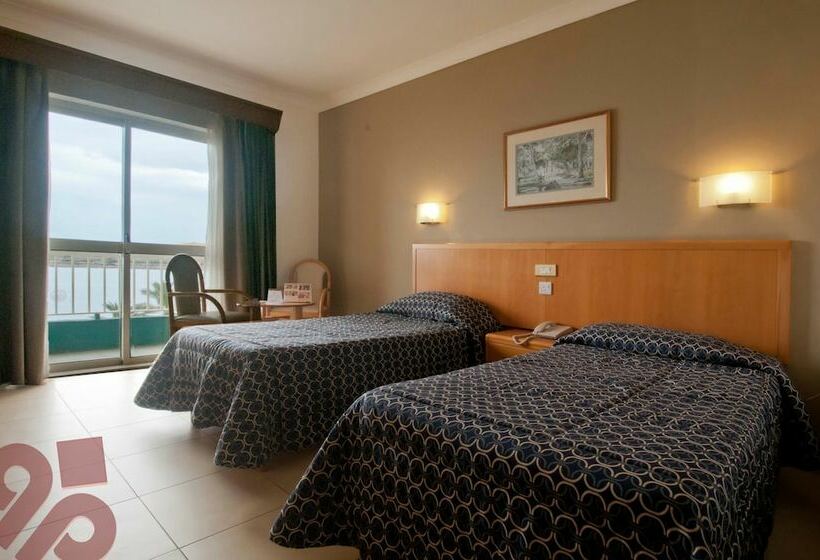 带海景的标准房, Qawra Palace Resort & Spa