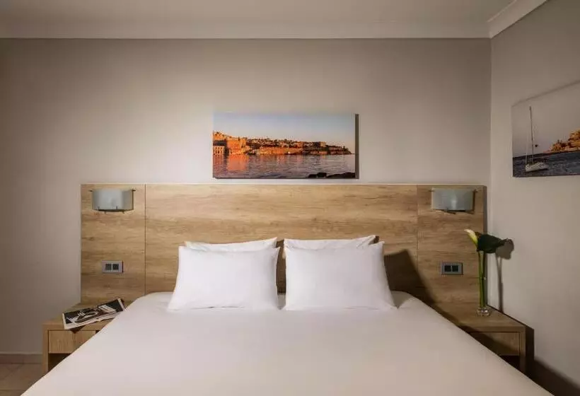 اتاق استاندارد, Qawra Palace Resort & Spa