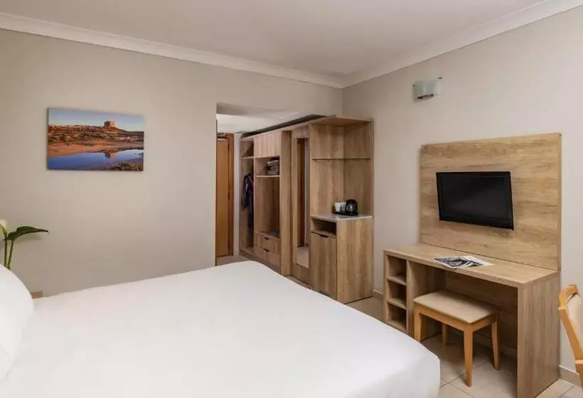 اتاق استاندارد, Qawra Palace Resort & Spa