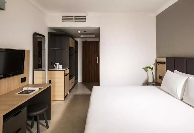 اتاق استاندارد با چشم‌انداز دریا, Qawra Palace Resort & Spa