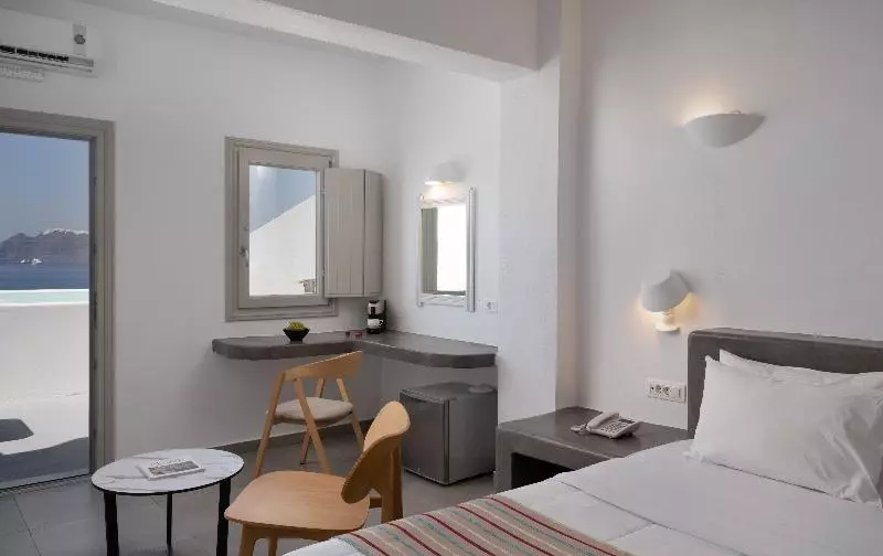 キングサイズベッドのデラックスルーム, Sheraton Buganvilias Resort & Convention Center
