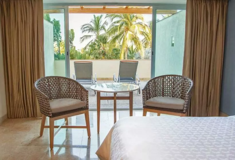 ２ダブルベッドのスタンダードルーム, Sheraton Buganvilias Resort & Convention Center