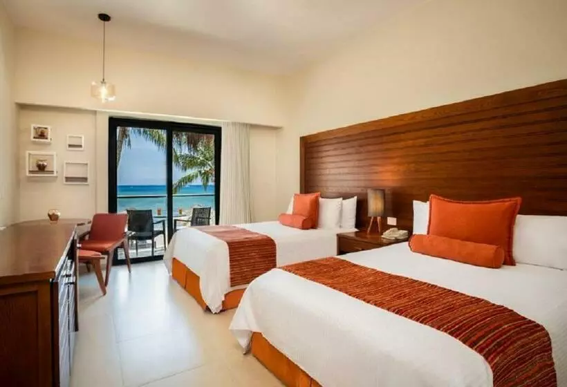オーシャンビューのデラックストリプルルーム, Sunscape Sabor Cozumel