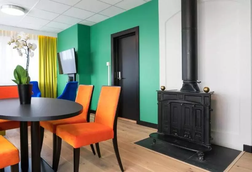 سوییت, Thon Hotel Europa