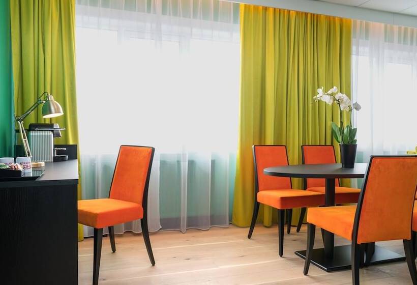 سوییت, Thon Hotel Europa