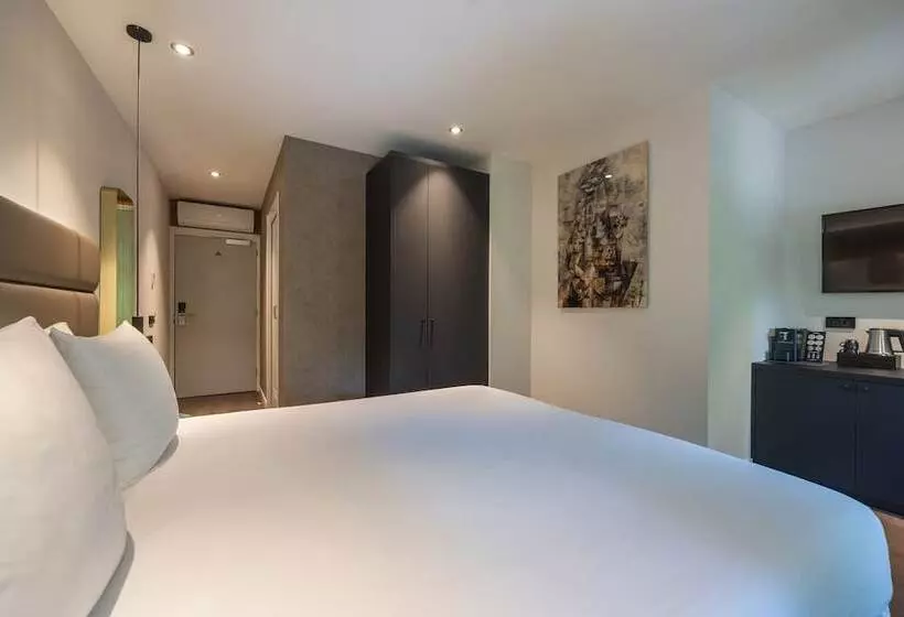 Comfort room with city view, Boutique Hotel Corona