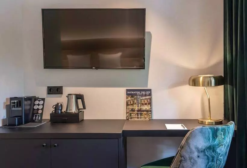 Comfort room with city view, Boutique Hotel Corona