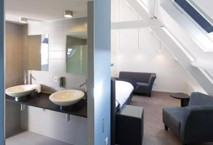 デラックススイート, Boutique Hotel  T Lansink