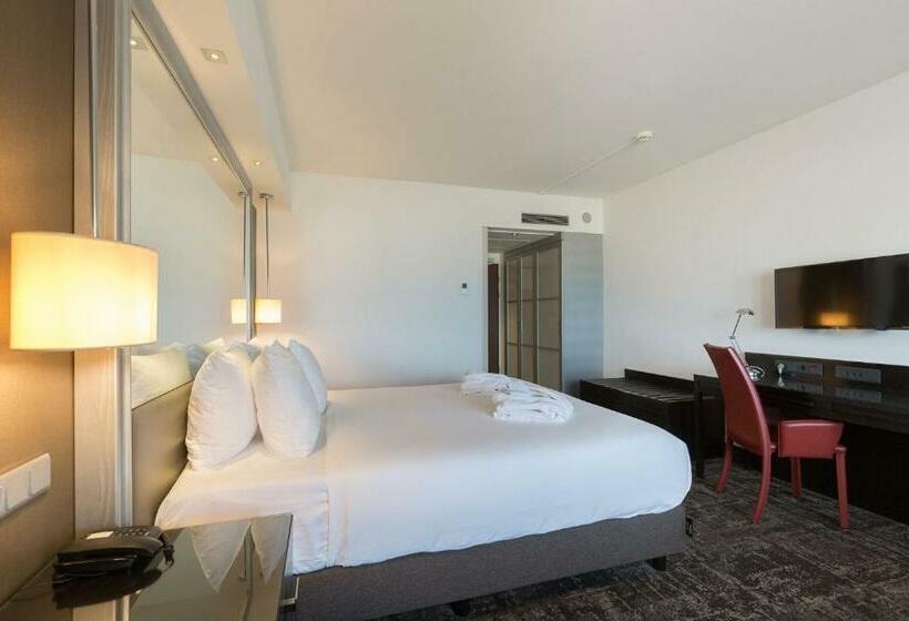 Superior Room Sea View, Grand Hotel Amrâth Kurhaus The Hague Scheveningen