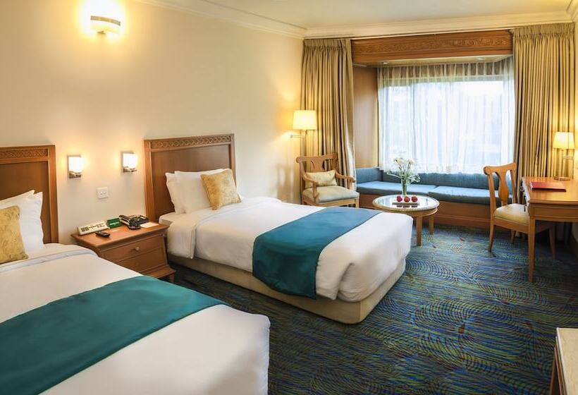 اتاق کلاب, Annapurna