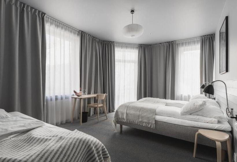 סוויטת ג'וניור, Heimen