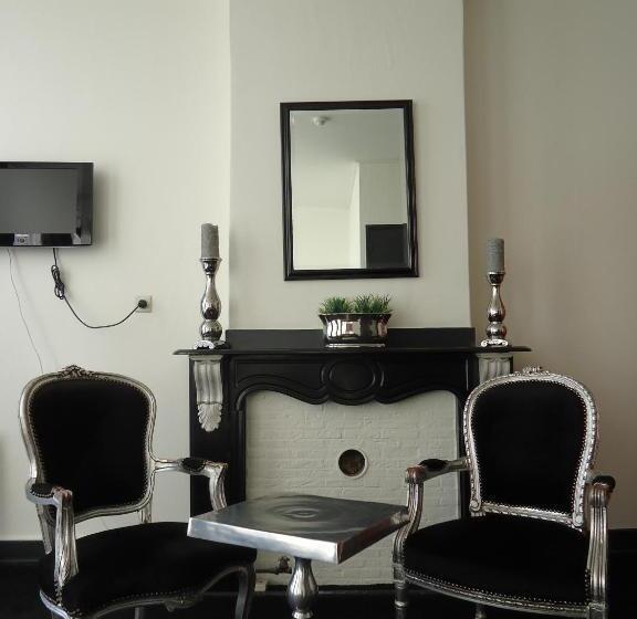 标准间, Café Restaurant De Posthoorn