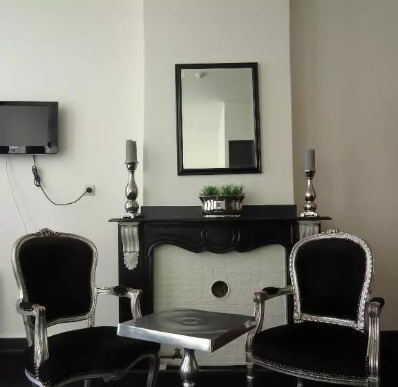 Standard Room, Café Restaurant De Posthoorn