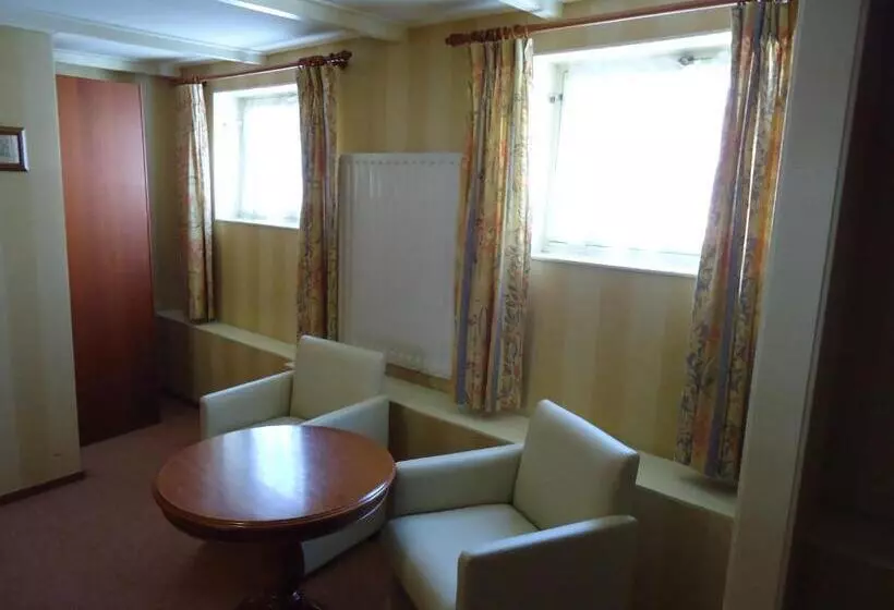 Deluxe Room, Café Restaurant De Posthoorn