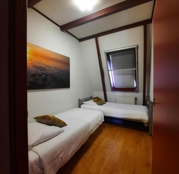 Apartamento 3 Quartos, Café Restaurant De Posthoorn
