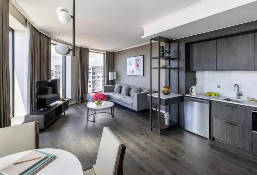 سوییت اجرایی, Cordis, Auckland By Langham Hospitality Group