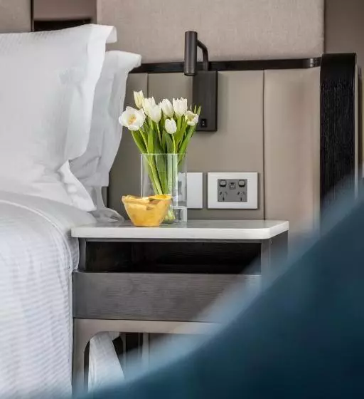 سوییت جونیور, Cordis, Auckland By Langham Hospitality Group