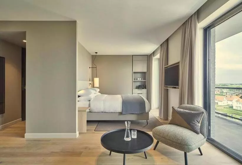Suite avec Vues, De Blanke Top