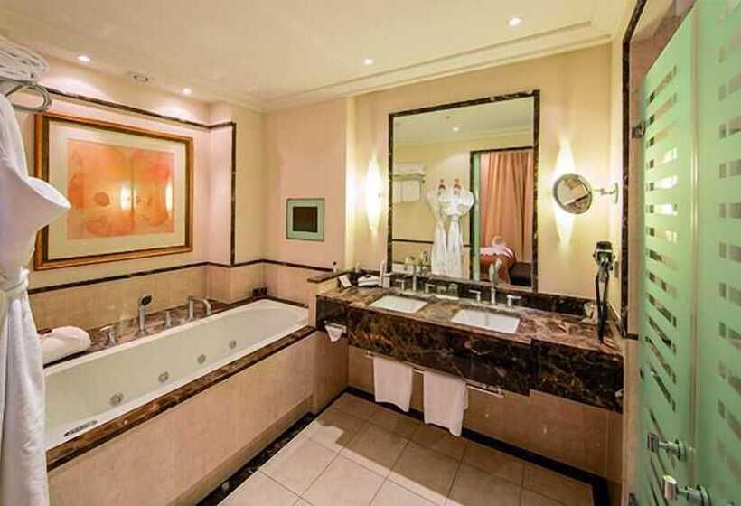 Presidential Suite, Grand Hotel Amrâth Kurhaus The Hague Scheveningen