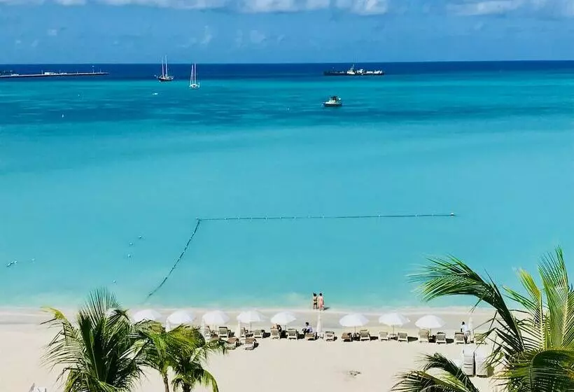 اتاق لوکس با چشمانداز, Holland House Beach