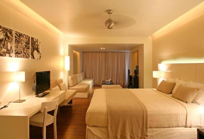 سوییت جونیور, Holland House Beach