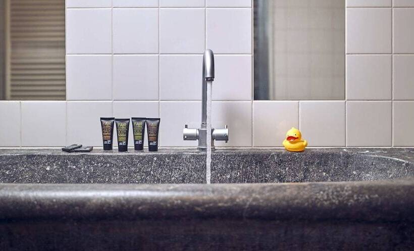 디럭스 룸, Landgoed Groot Warnsborn