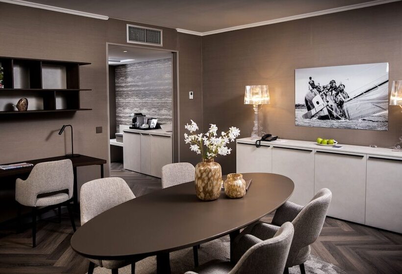 סוויטה מלכותית, Landgoed Lauswolt