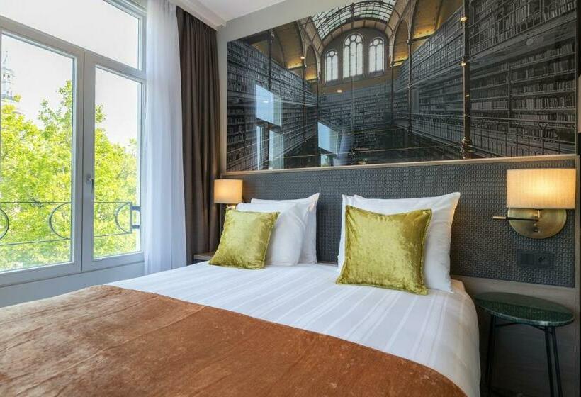 اتاق استاندارد یک نفره, Leonardo Boutique Museum