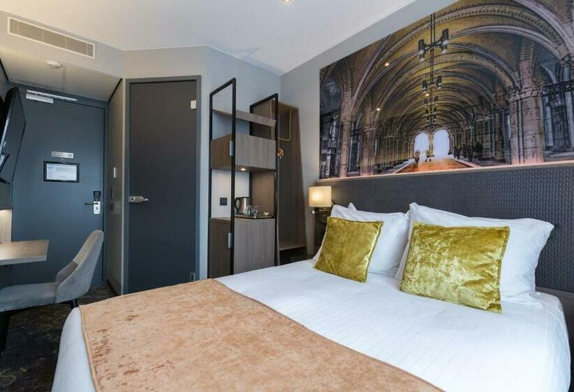 اتاق استاندارد, Leonardo Boutique Museum