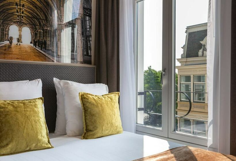 اتاق استاندارد, Leonardo Boutique Museum