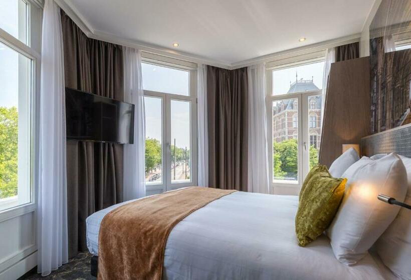 اتاق لوکس, Leonardo Boutique Museum