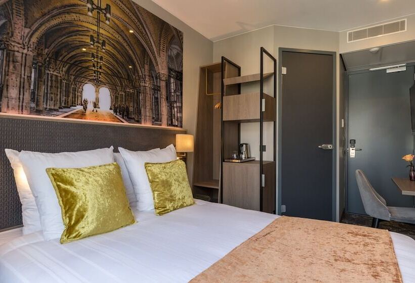 اتاق استاندارد, Leonardo Boutique Museum