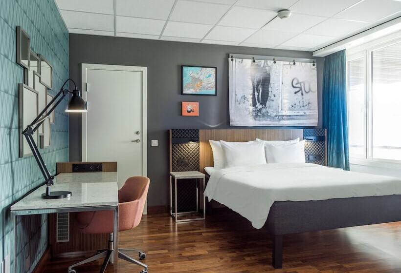 Полулюкс, Radisson Blu Hotel Bodø