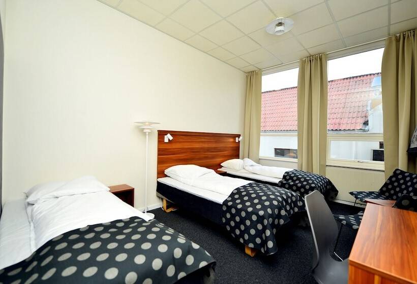 غرفة قياسية ثلاثية, Sverre