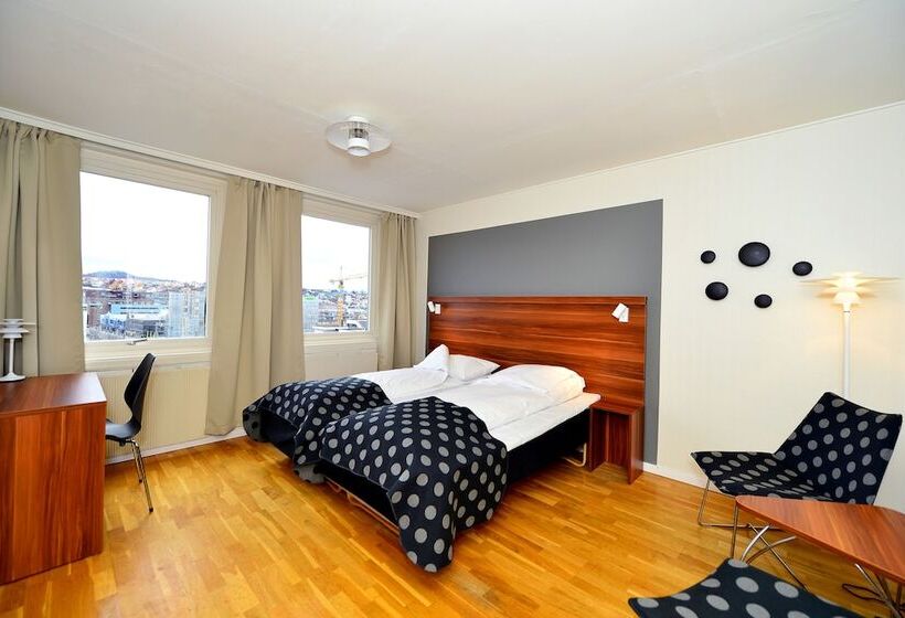 غرفة قياسية ثلاثية, Sverre