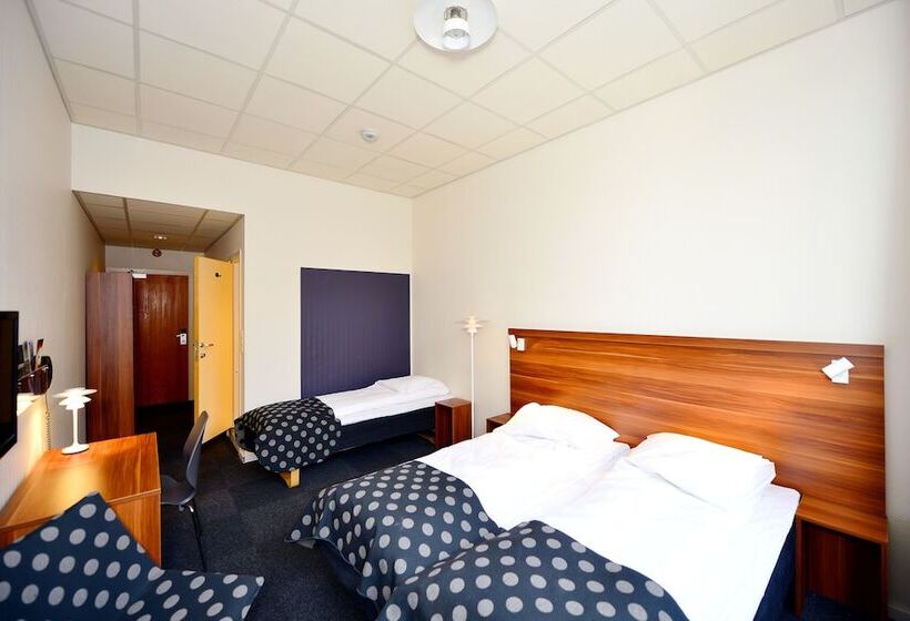 غرفة قياسية ثلاثية, Sverre