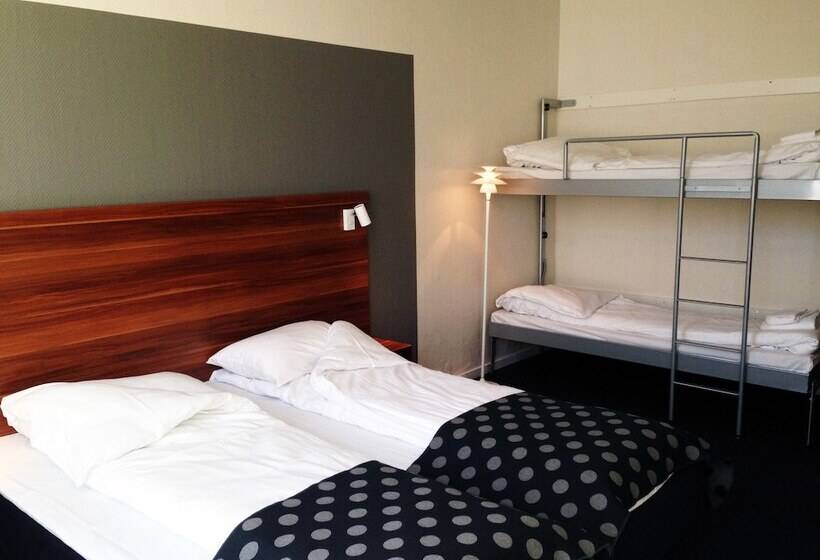 غرفة عائلية, Sverre