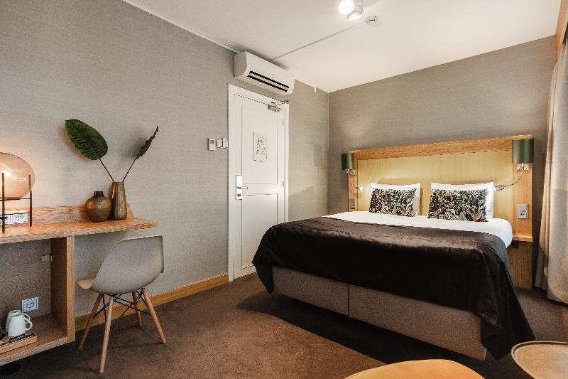 Номер Superior, The Delphi  Amsterdam Townhouse