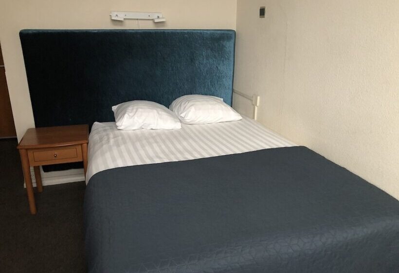 اتاق استاندارد یک نفره, Wilhelmina