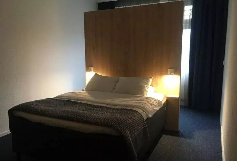 Standard-huone, Wilhelmina