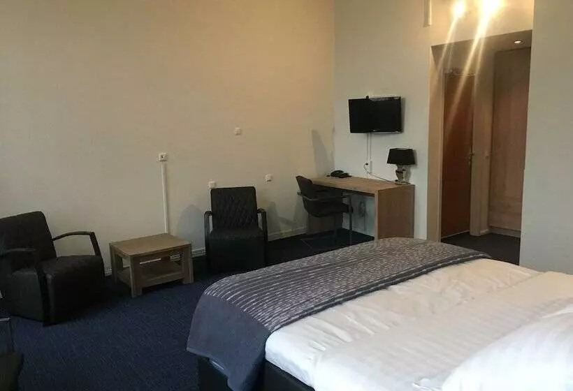 Deluxe-huone, Wilhelmina