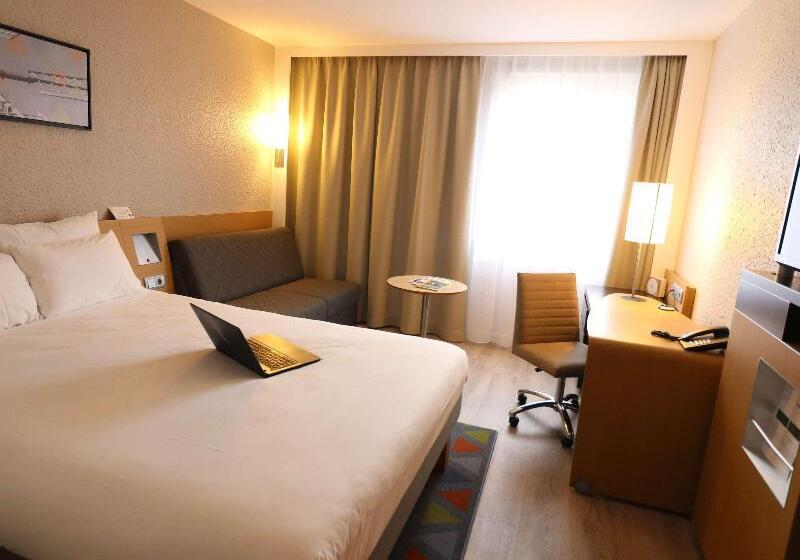 Quarto Superior, Novotel Breda