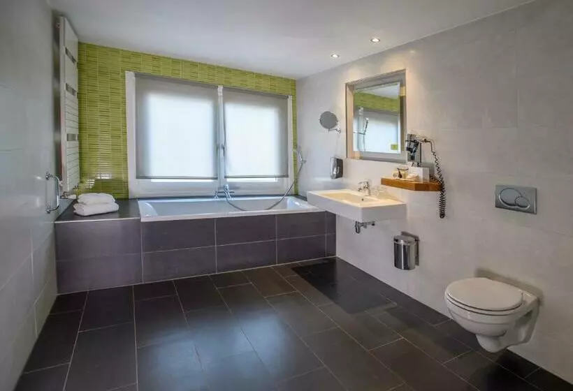 سوییت جونیور, Parkhotel Valkenburg