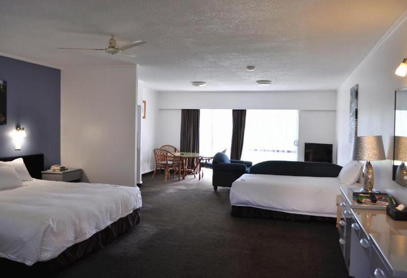 اتاق لوکس با چشمانداز, South Pacific Resort