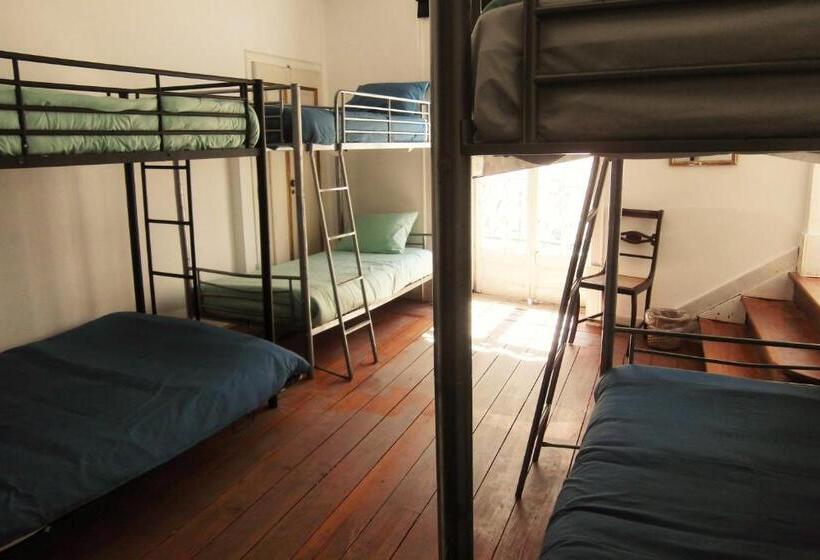 Кровать в Общей Комнате, Hostel The White Butterfly