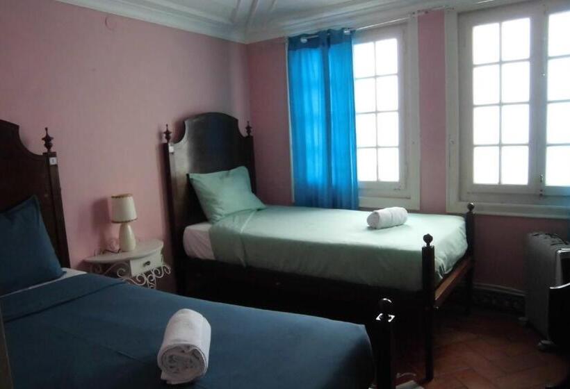 Quarto Triplo Estandar, Hostel The White Butterfly