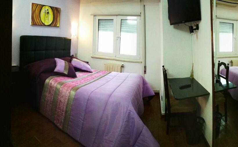 标准间, 4 Estacoes