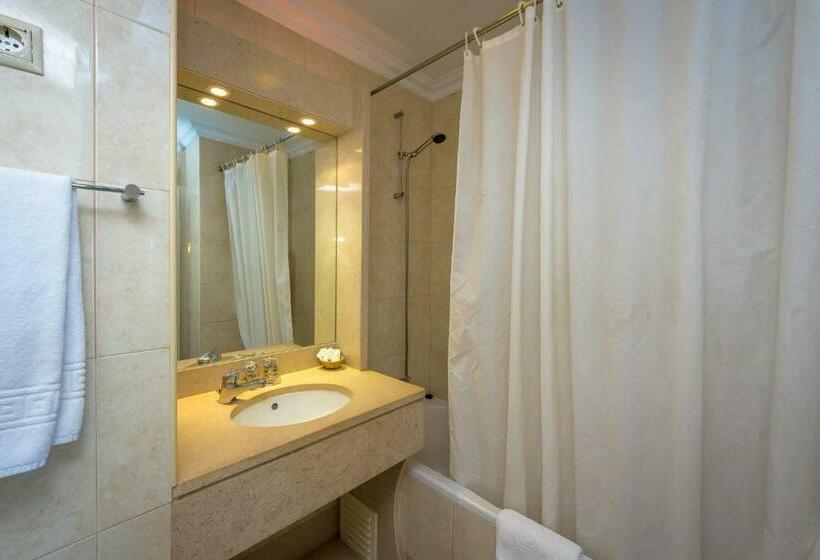 חדר סטנדרט, Atismar