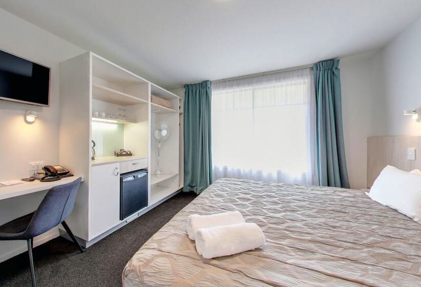 اتاق استاندارد, Beachfront Hotel Hokitika