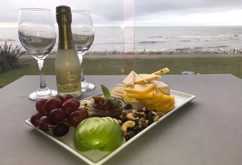 オーシャンビュースタンダードルーム, Beachfront Hotel Hokitika